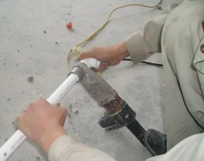 奉节漏水维修电话